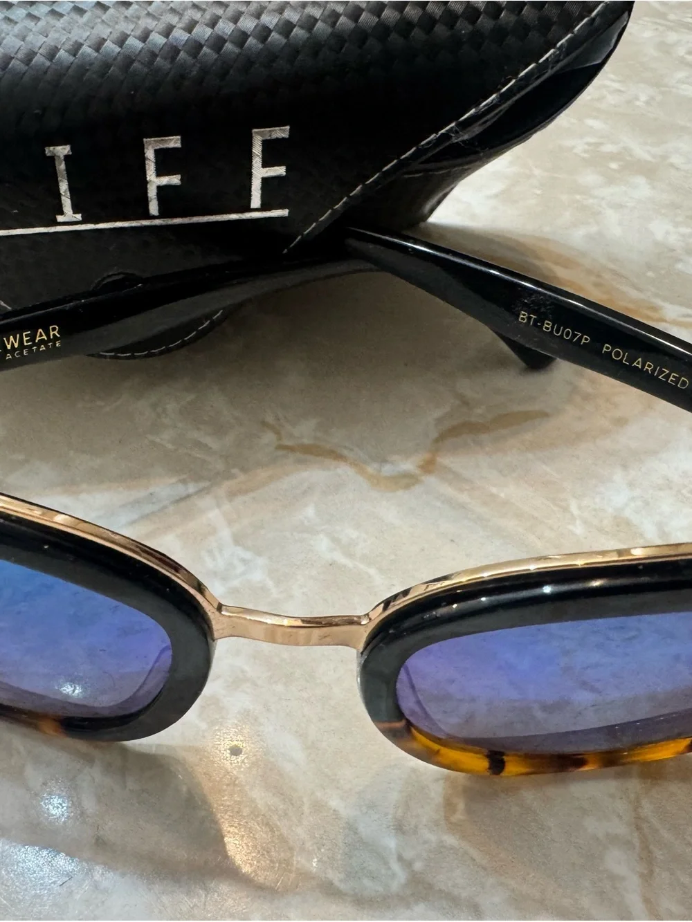 Diff women’s Rose blue Mirrored Tortoiseshell Frame Sunglasses